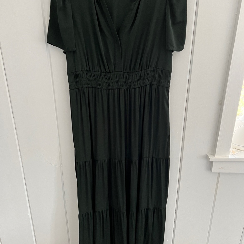 Quince Dark Green V-Neck Tiered Maxi Dress with Smocked Waistband